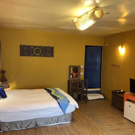 Kenting South Island Guesthouse Longshui Bagian luar foto