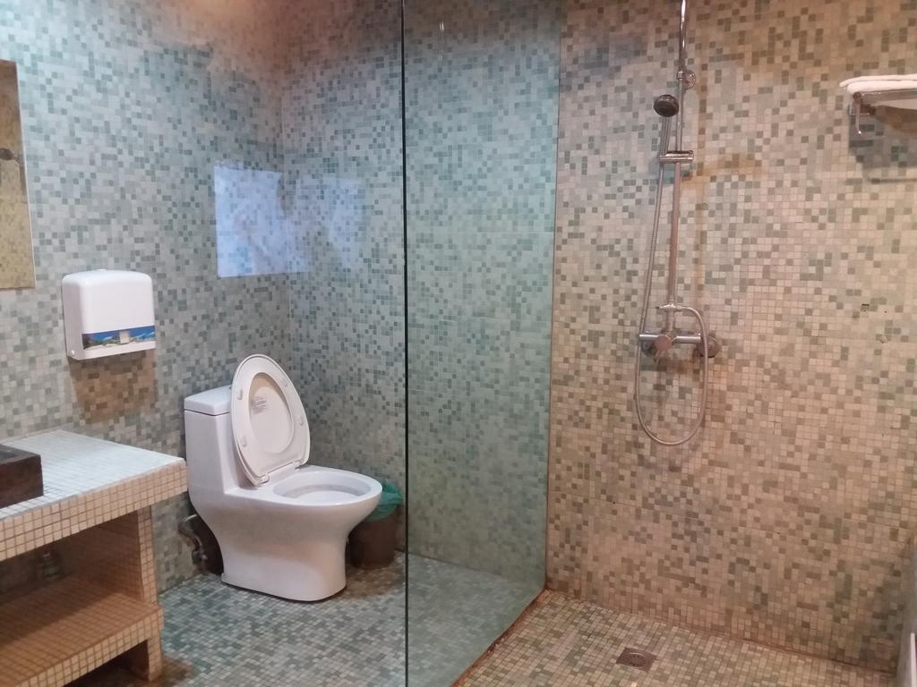 Kenting South Island Guesthouse Longshui Bagian luar foto