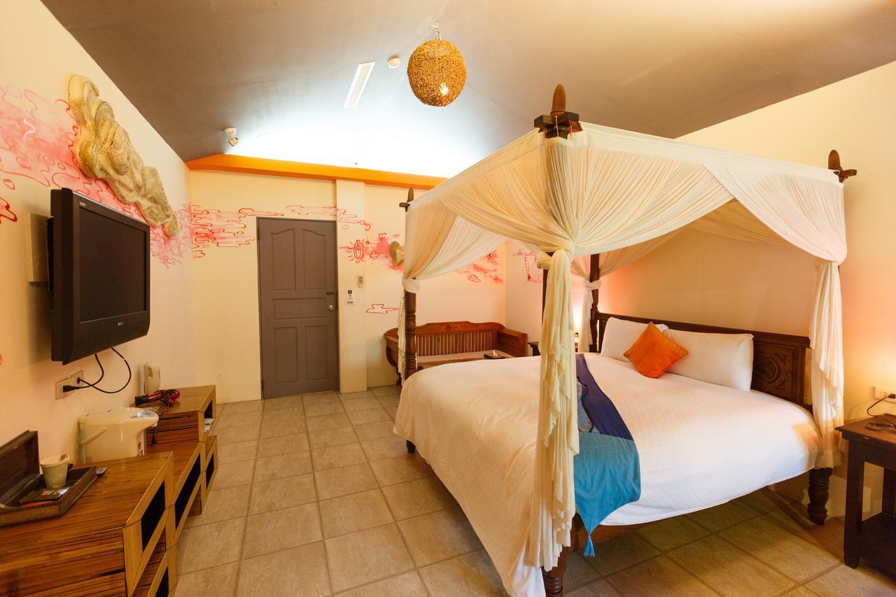 Kenting South Island Guesthouse Longshui Bagian luar foto