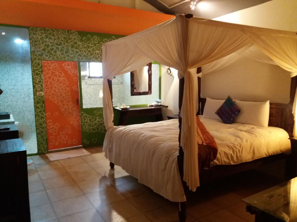 Kenting South Island Guesthouse Longshui Bagian luar foto