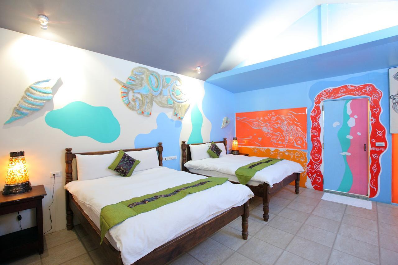 Kenting South Island Guesthouse Longshui Bagian luar foto