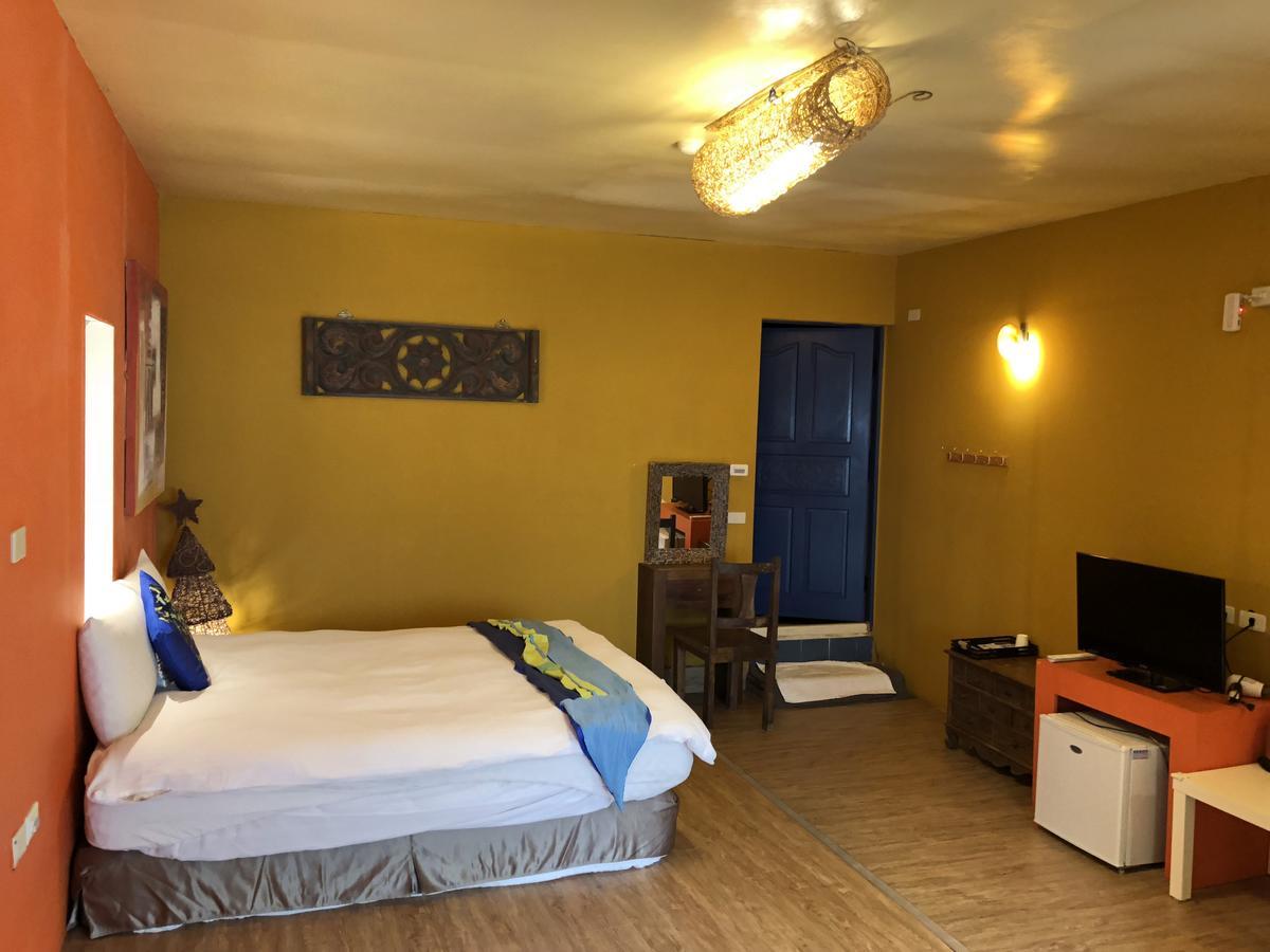 Kenting South Island Guesthouse Longshui Bagian luar foto
